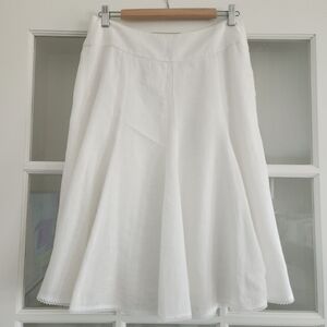 Ann Taylor elegant linen skirt.Size- 6. 100% Linen